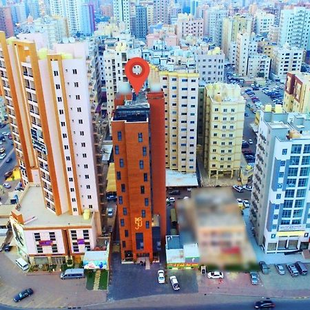 ذا فيفتى ايت السالمية Aparthotel Kuwait City Bagian luar foto