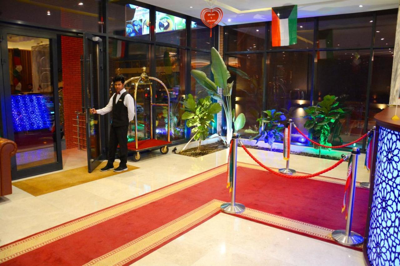 ذا فيفتى ايت السالمية Aparthotel Kuwait City Bagian luar foto