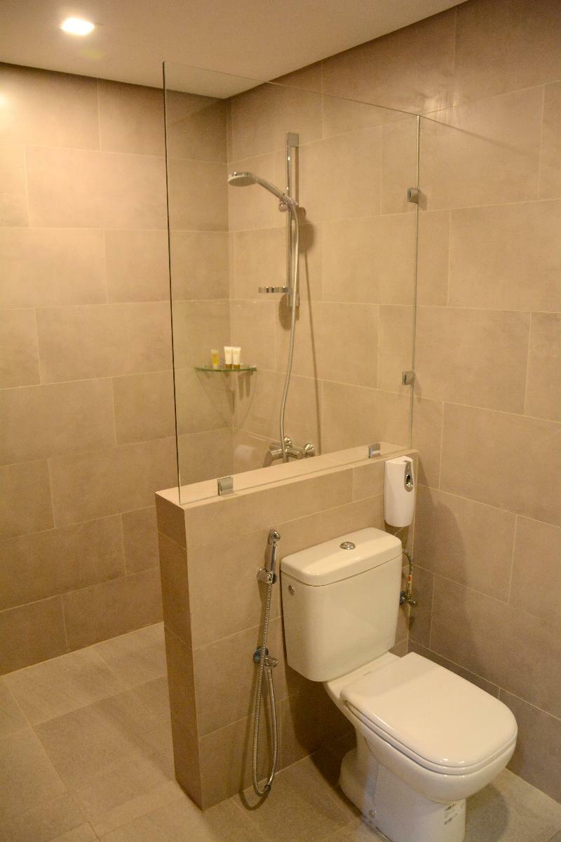 ذا فيفتى ايت السالمية Aparthotel Kuwait City Bagian luar foto